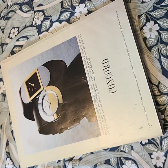 Vintage Vogue Magazine August 1977 - Picture 2 of 3